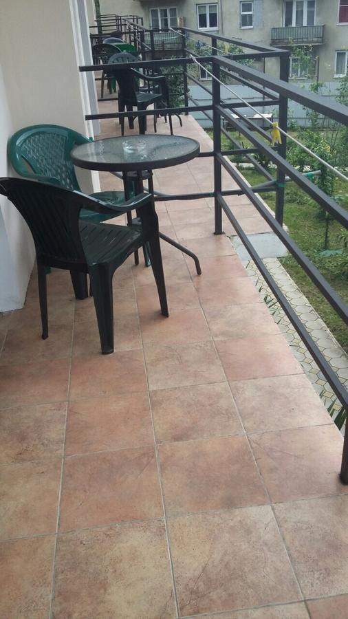 Guest House Dali Gagra Buitenkant foto