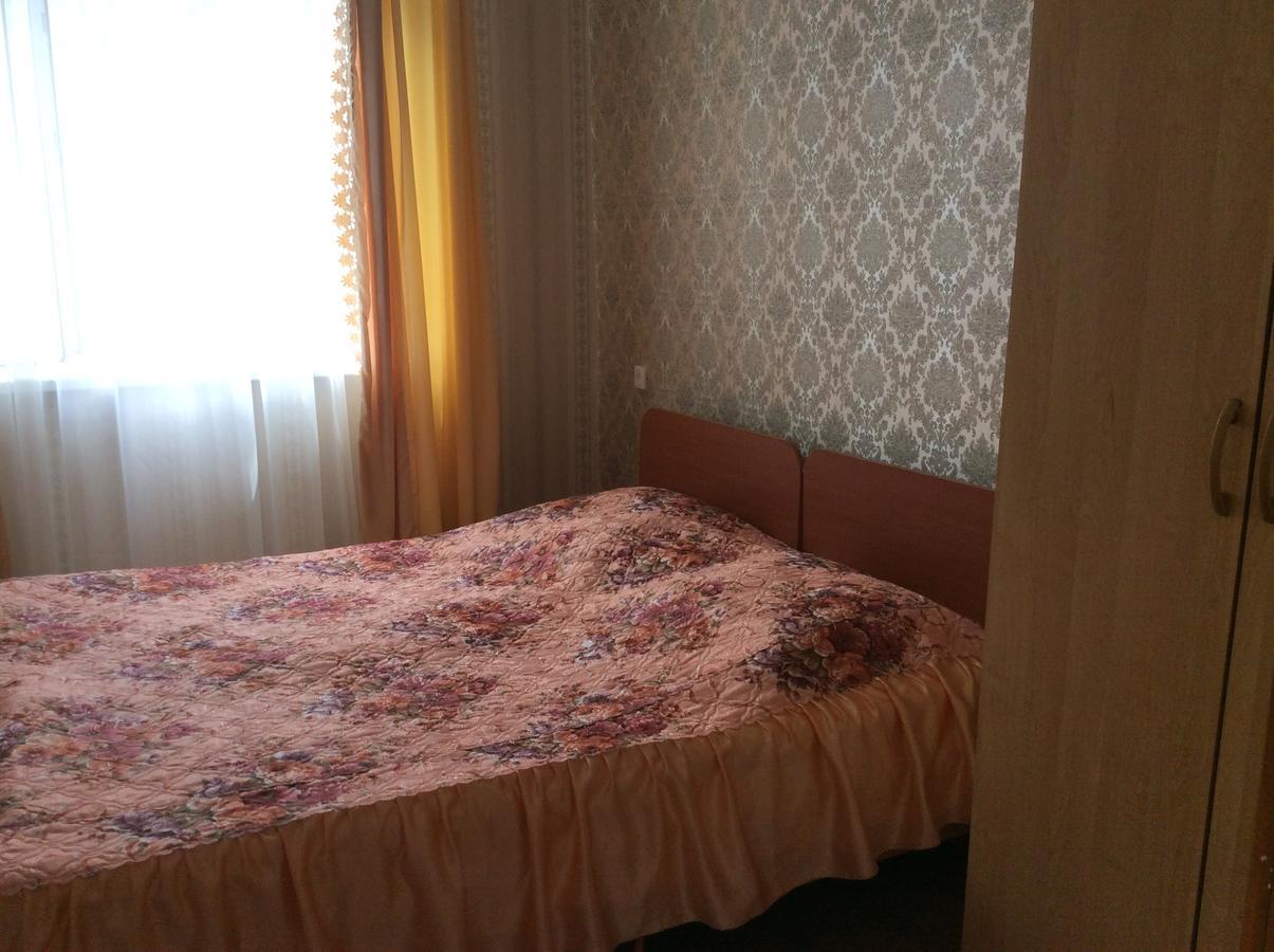 Guest House Dali Gagra Buitenkant foto