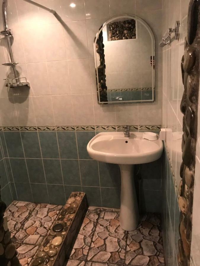 Guest House Dali Gagra Buitenkant foto