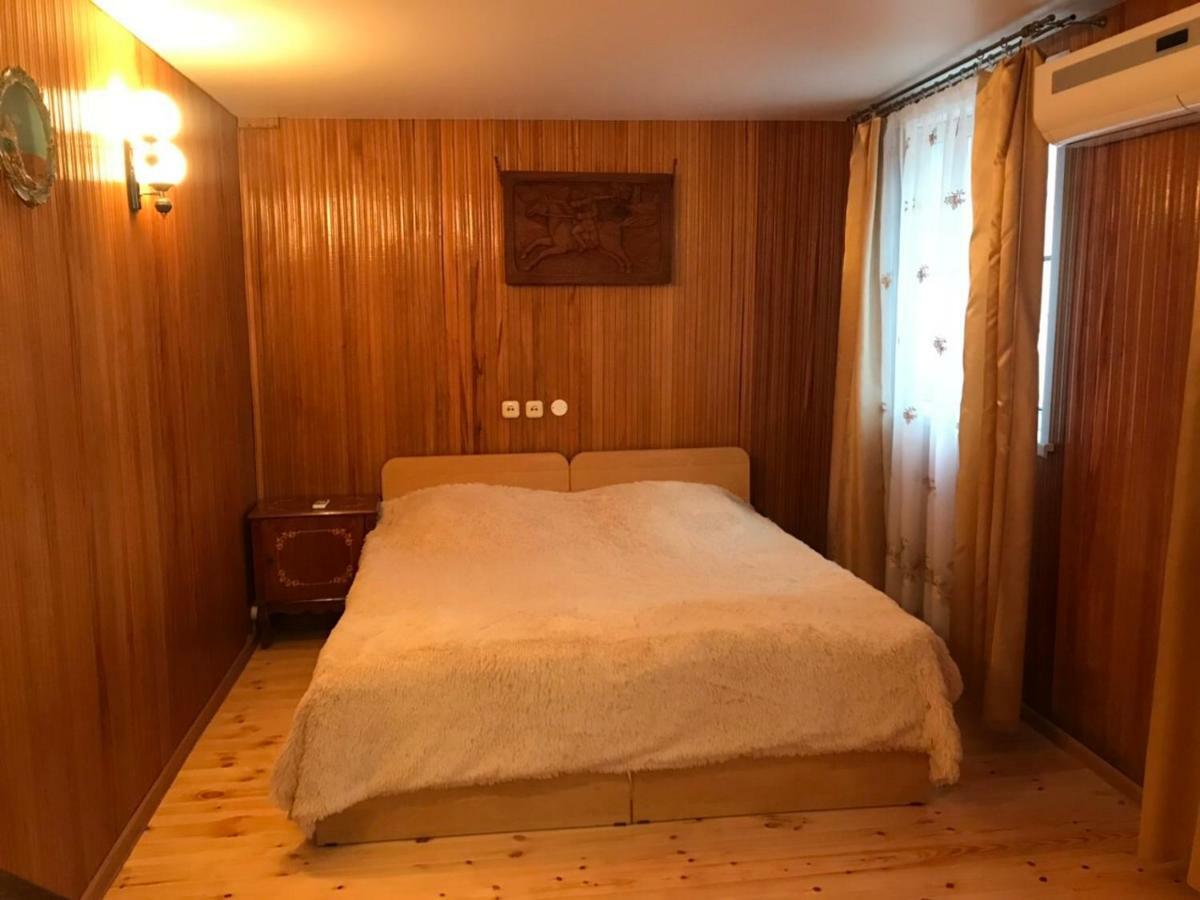 Guest House Dali Gagra Buitenkant foto