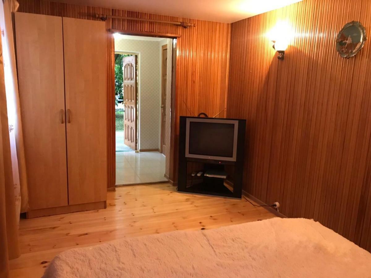 Guest House Dali Gagra Buitenkant foto